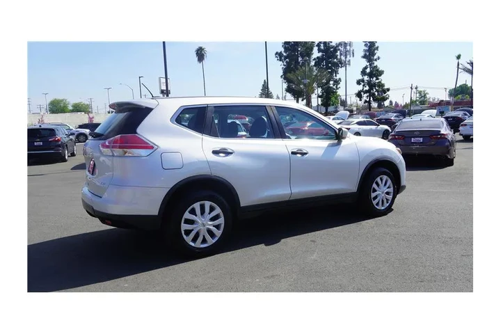 $14984 : 2016 Rogue S Sport Utility 4D image 6