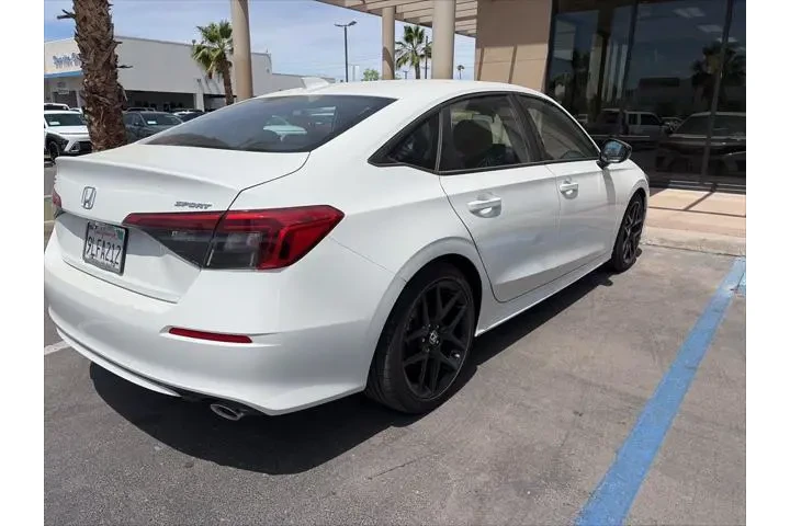 $27879 : Honda Civic 2024 Sport 4dr S image 3