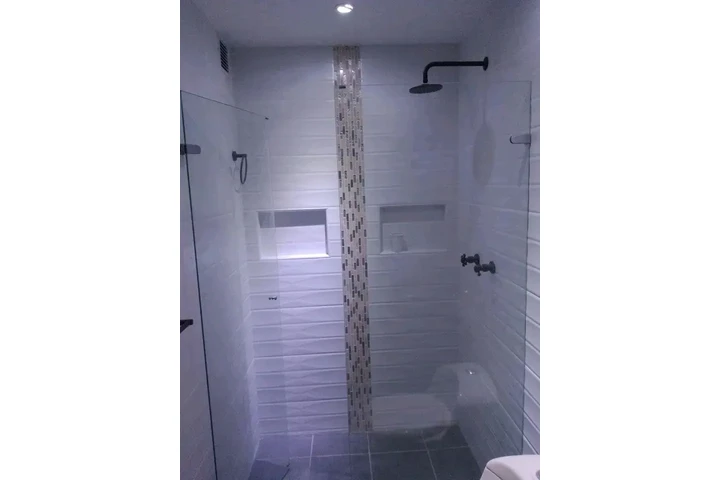 Remodelación cocinas baños image 2