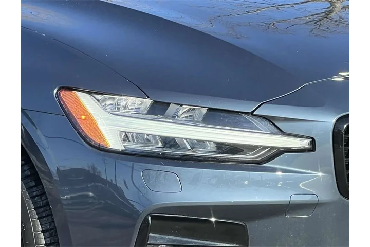 $26500 : Volvo S60 2023 B5 Core Dark image 7