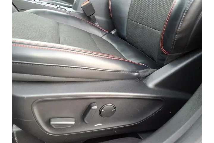 $27921 : Ford Escape 2023 AWD ST-Line image 9