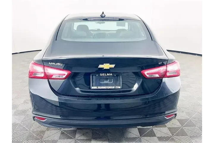 $17250 : Chevrolet Malibu 2022 LT 4dr image 6