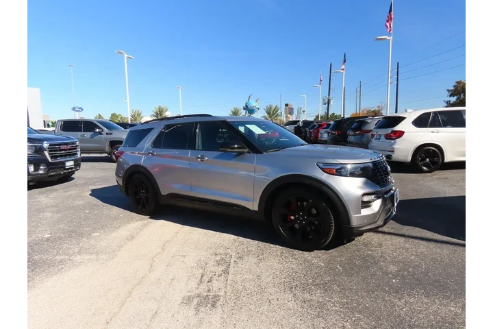 $39999 : Ford Explorer 2023 AWD ST 4d image 7