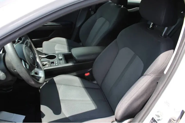 $24995 : 2021 K5 LXS image 8