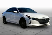 $16995 : Hyundai ELANTRA 2022 SEL 4dr thumbnail