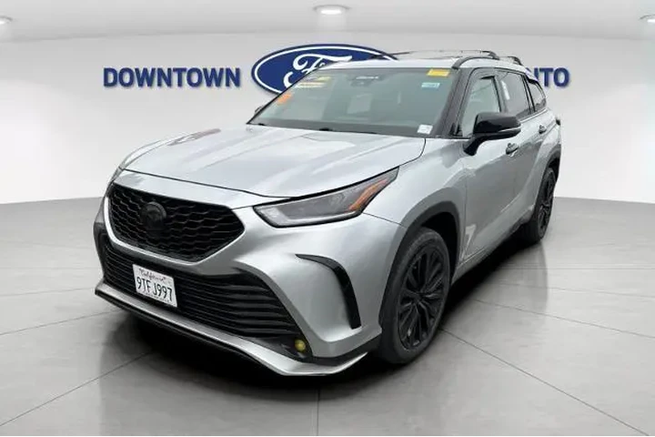 $34900 : Toyota Highlander 2021 AWD X image 2