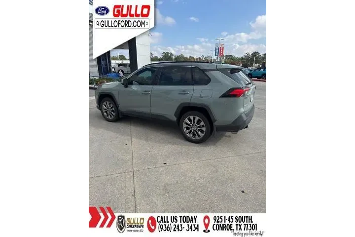 $25991 : Toyota RAV4 2021 XLE Premium image 3