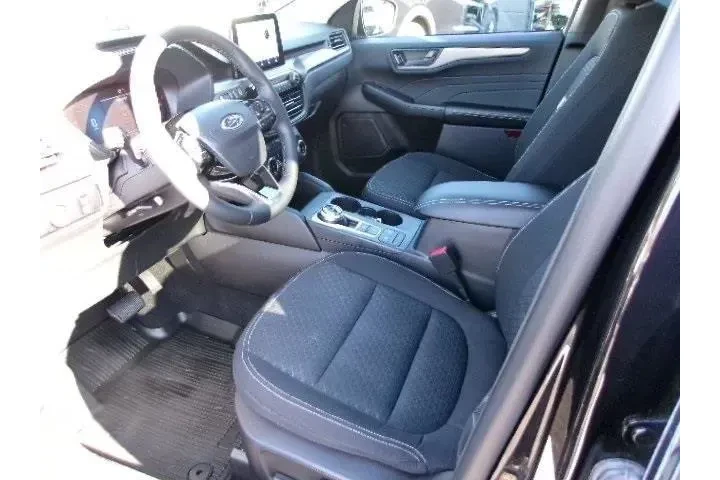 $22996 : Ford Escape 2023 AWD Active image 8