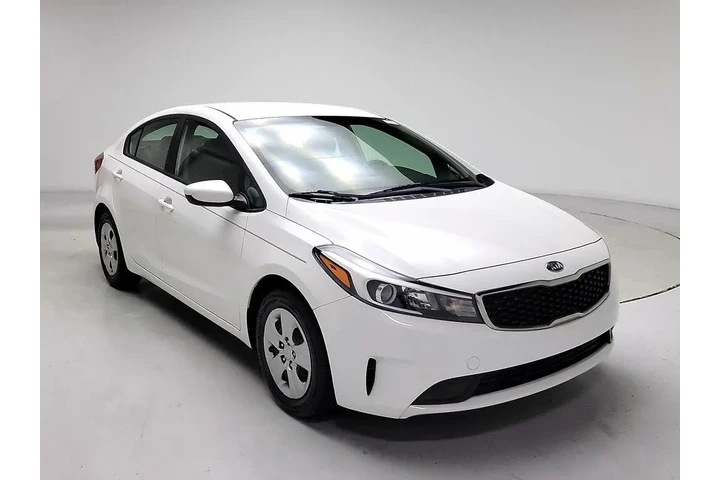 $12599 : Kia Forte 2018 LX 4dr Sedan image 1