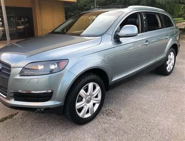 $5000 : 2008 Audi Q7 Quattro Premium image 2