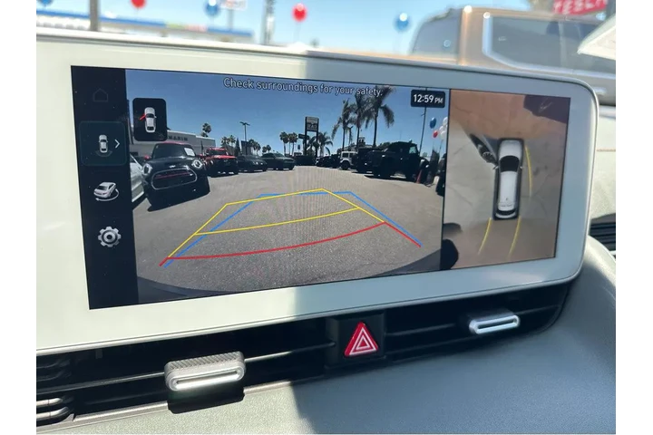 $27777 : 2022 IONIQ 5 Limited image 7