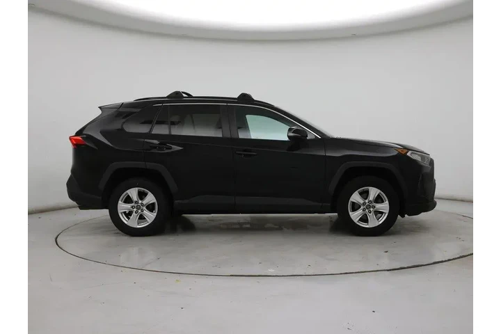 $20998 : Toyota RAV4 2021 AWD XLE 4dr image 7