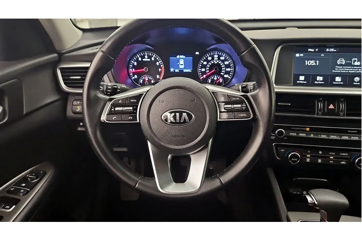 $13599 : Kia Optima 2019 S 4dr Sedan image 10