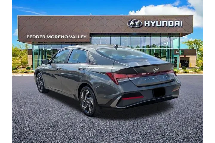 $20714 : Hyundai ELANTRA 2025 SEL Spo image 5