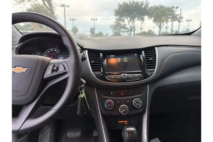 $11899 : Chevrolet Trax 2019 LS 4dr C image 8