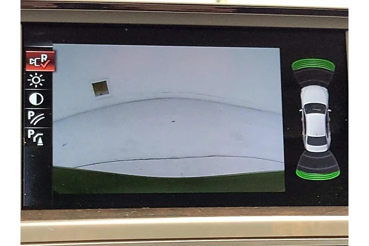 $14998 : BMW 3 Series 2016 AWD 320i x image 6