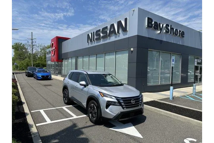 $21656 : Nissan Rogue 2025 AWD SV 4dr image 2