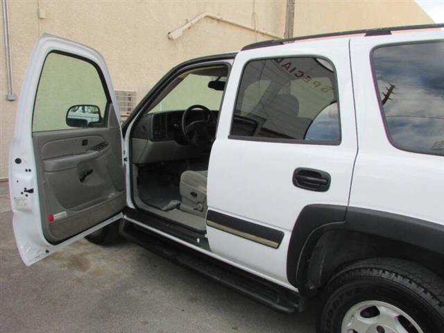 $8995 : 2005 Tahoe LS image 9