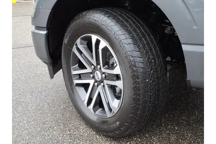 $39900 : Ford F-150 2023 4x4 XLT 4dr image 8