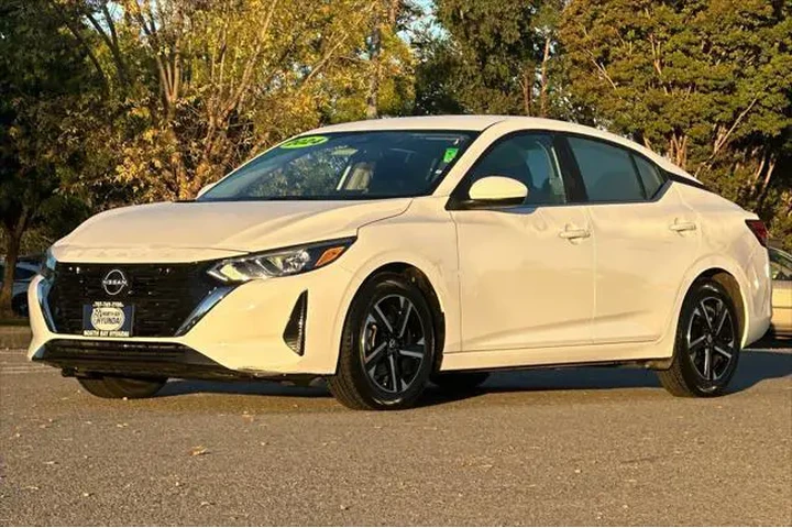 $17990 : Nissan Sentra 2024 SV 4dr Se image 8