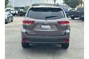 $24540 : Toyota Highlander 2019 XLE 4 thumbnail