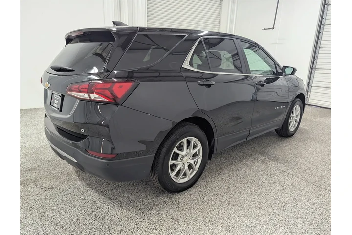 $23497 : Chevrolet Equinox 2024 LT 4d image 3