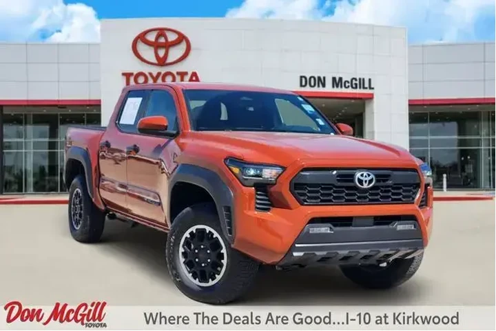 $39746 : Toyota Tacoma 2025 4x4 SR5 4 image 1