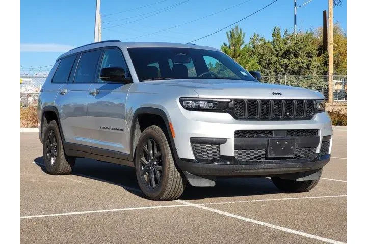 $30532 : Jeep Grand Cherokee L 2024 4 image 3