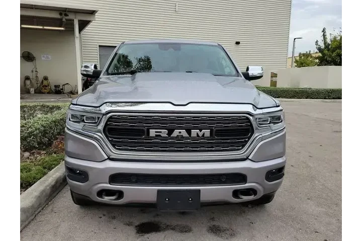 $39990 : Ram 1500 2022 4x2 Limited 4d image 2