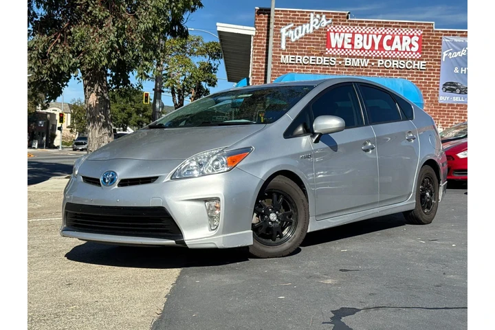 $8995 : Toyota Prius 2013 Four 4dr H image 2