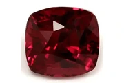 Natural Ruby in Cushion Cut en Newark