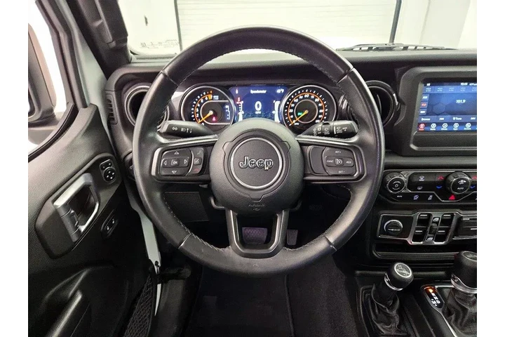 $30998 : Jeep Wrangler Unlimited 2021 image 10