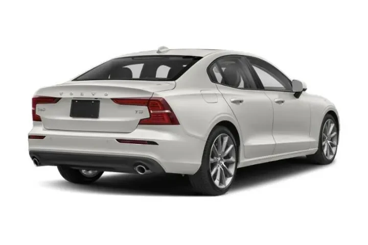 $19590 : Volvo S60 2021 AWD T5 Moment image 2
