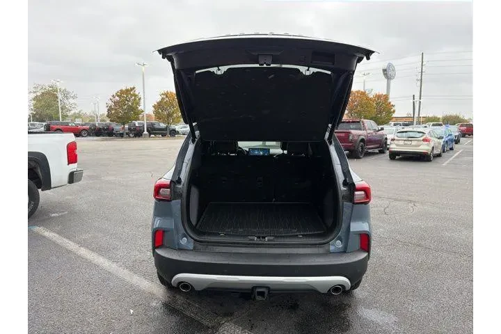 $27673 : Ford Escape Plug-In Hybrid 2 image 8