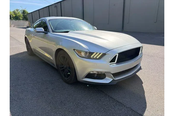 $16490 : Ford Mustang 2017 EcoBoost 2 image 1