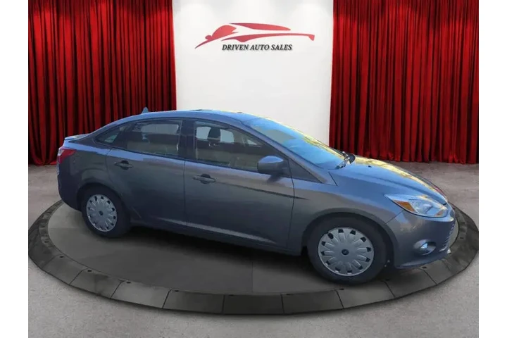 $5999 : 2012 Focus SE image 5