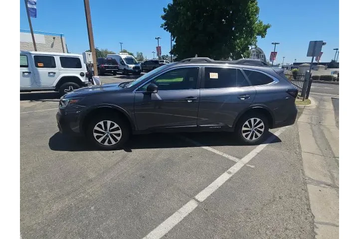 $21000 : Subaru Outback 2022 AWD Prem image 5
