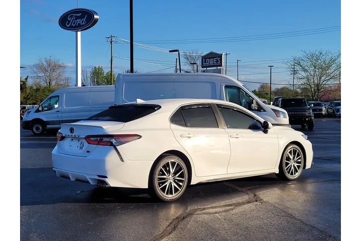 $24102 : Toyota Camry 2023 SE 4dr Sed image 4