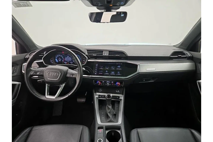 $26998 : Audi Q3 2024 AWD quattro S l image 9