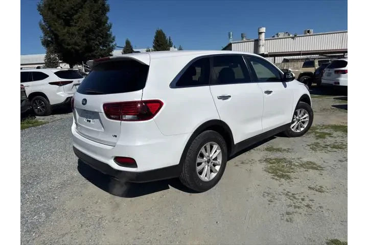 $11799 : Kia Sorento 2020 LX V6 4dr S image 5