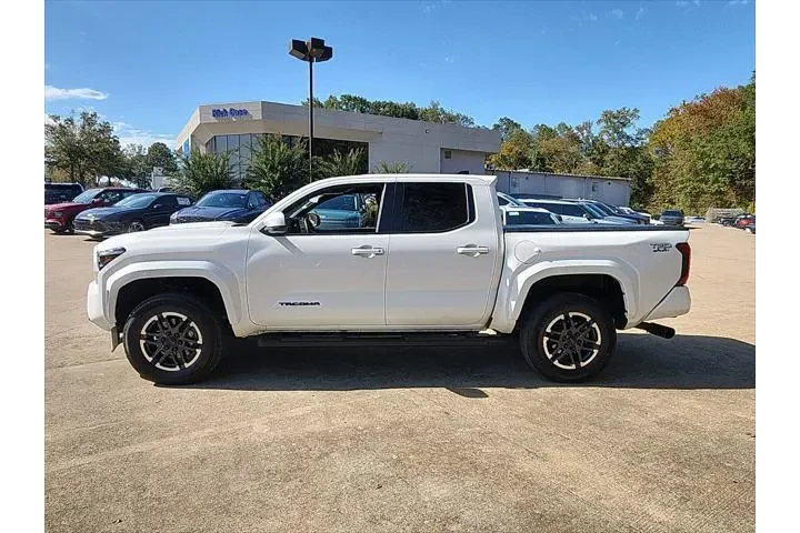 $36500 : Toyota Tacoma 2024 4x2 TRD S image 3