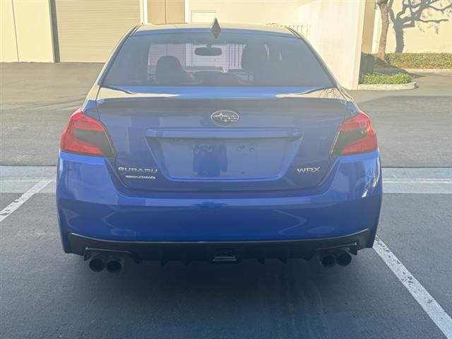 2016 WRX Premium 6M image 7