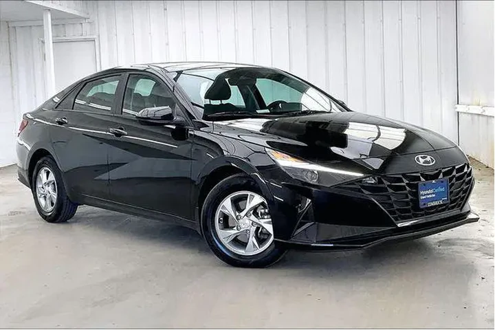 $18490 : Hyundai ELANTRA 2023 SE 4dr image 1