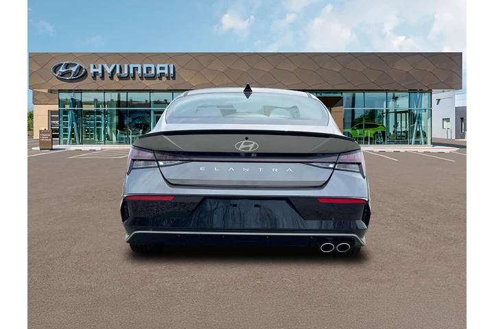 $25091 : Hyundai ELANTRA 2025 N Line image 6