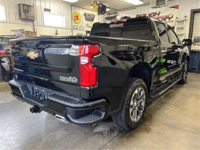 $53900 : 2022 Silverado 1500 High Coun image 7