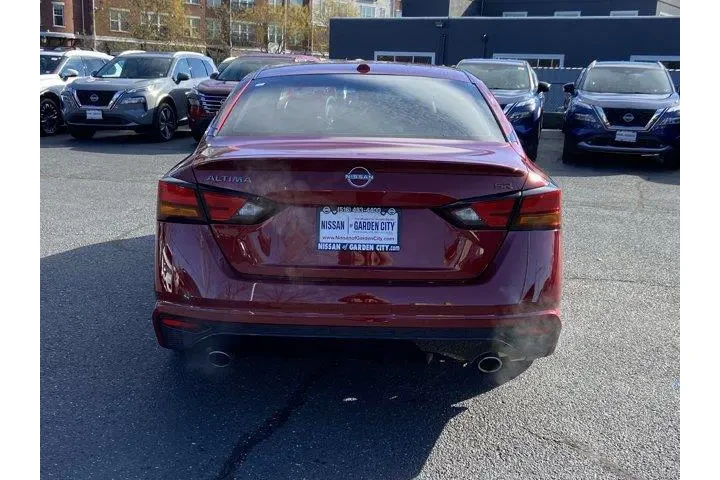 $23050 : Nissan Altima 2025 2.5 SR 4d image 5