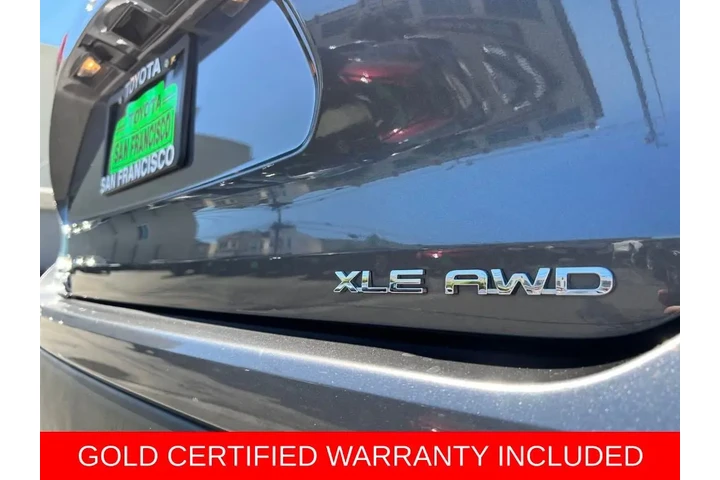 $31888 : Gold Certified2021 Highlander image 10