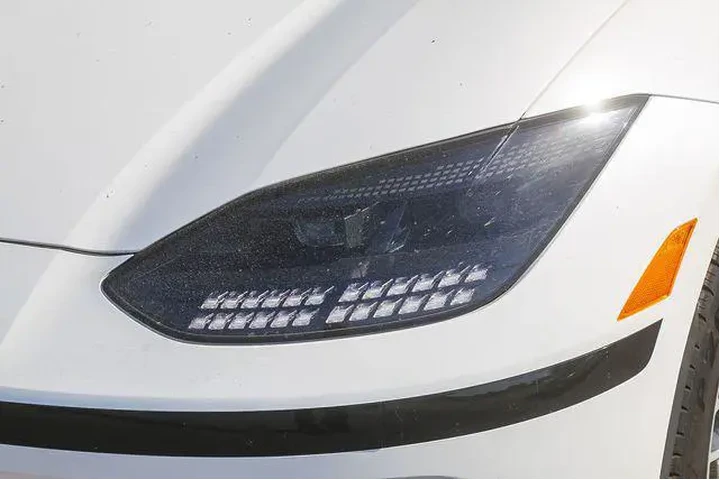 $33429 : Hyundai IONIQ 6 2025 SEL 4dr image 8