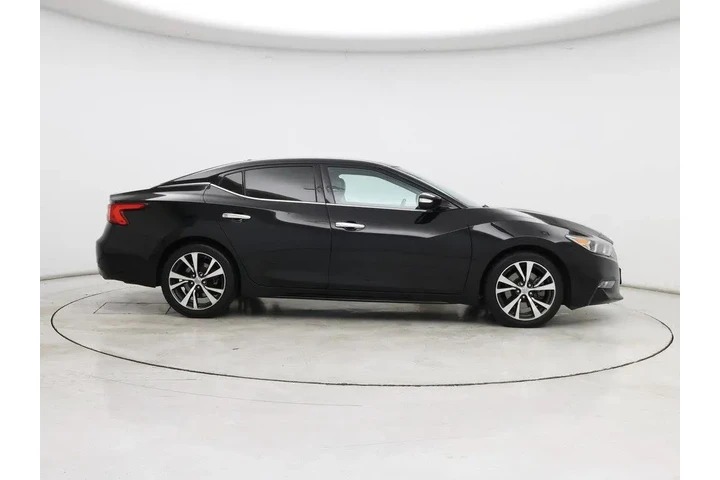 $16998 : Nissan Maxima 2017 3.5 SV 4d image 7