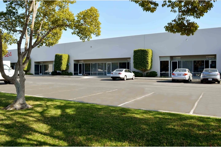 $450 : RENTA DE OFICINAS EN FRONTERA image 3